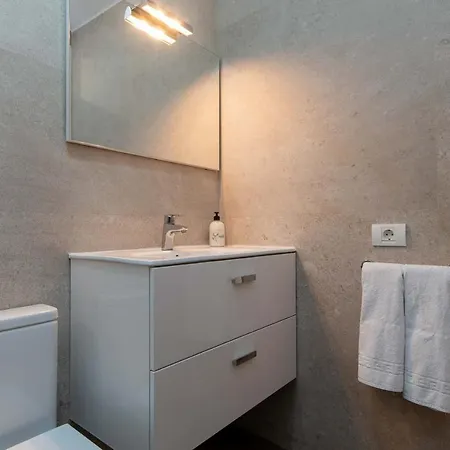 Parque Santiago Ii 2 Bed Apartment Playa de las Americas (Tenerife)