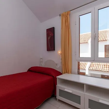 Parque Santiago Ii 2 Bed * Playa de las Americas (Tenerife)