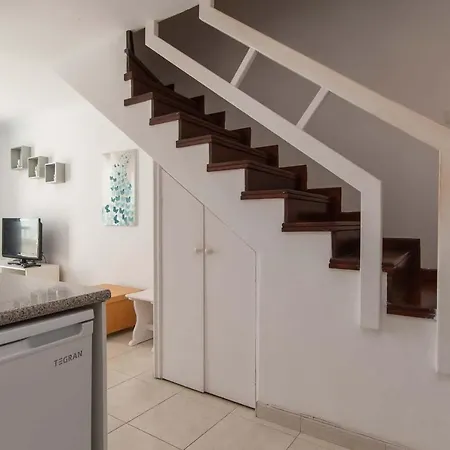 Parque Santiago Ii 2 Bed Apartment *